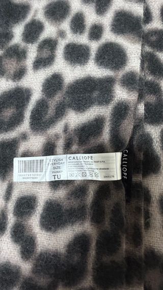 Bufanda animal print muy suave