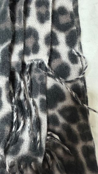 Bufanda animal print muy suave