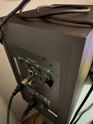 Altavoces Adam Audio A7V (Negro)