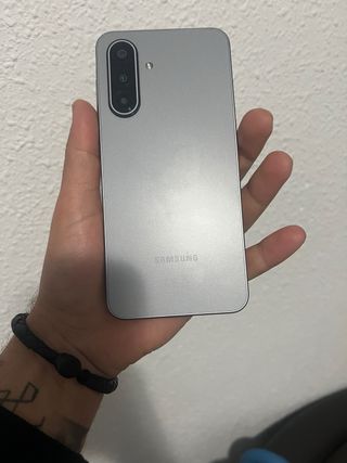 Samsung A17 5G y Watch 4 Classic