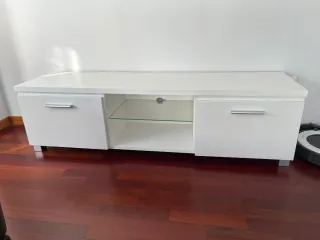 Mueble TV blanco
