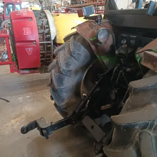 Tractor Deutz DX 3.900 Doble tracción 6500 horas