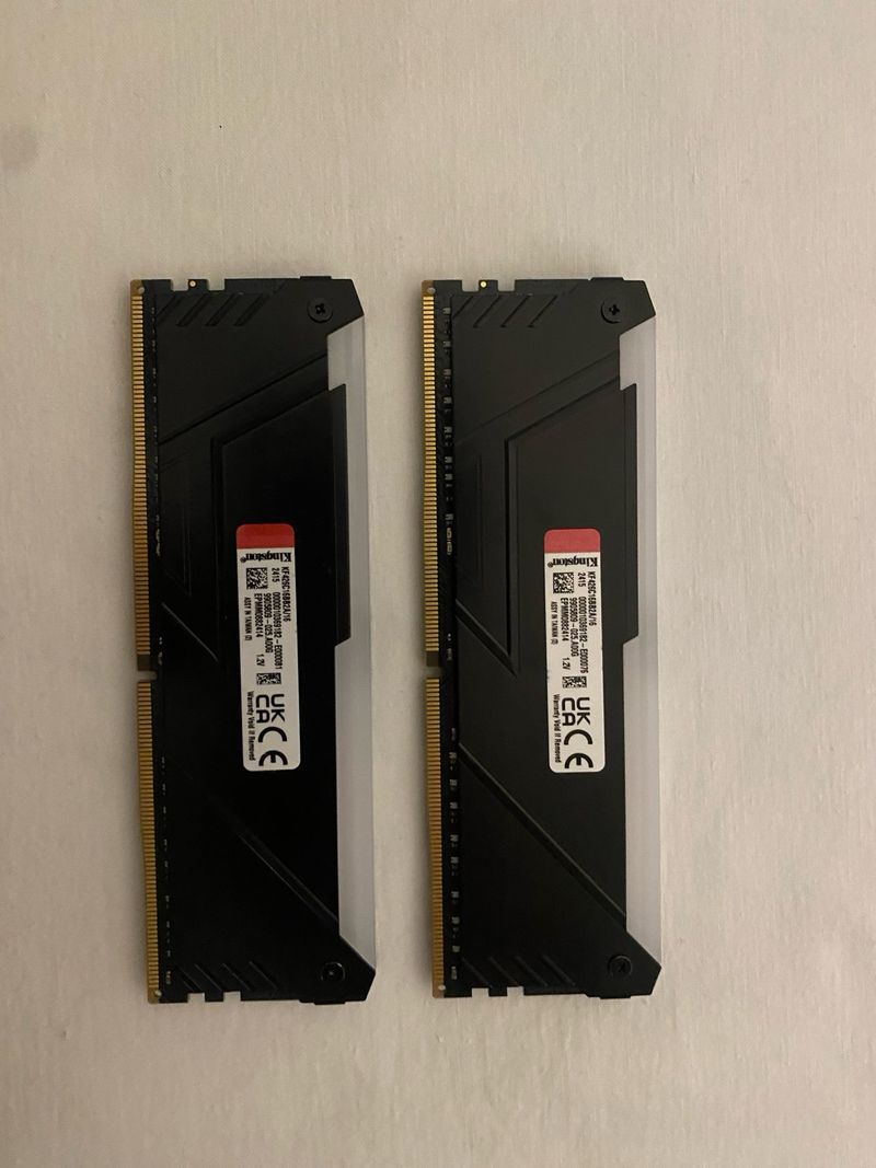 2x Kingston DDR4 16GB RAM NUEVO afbeelding 3