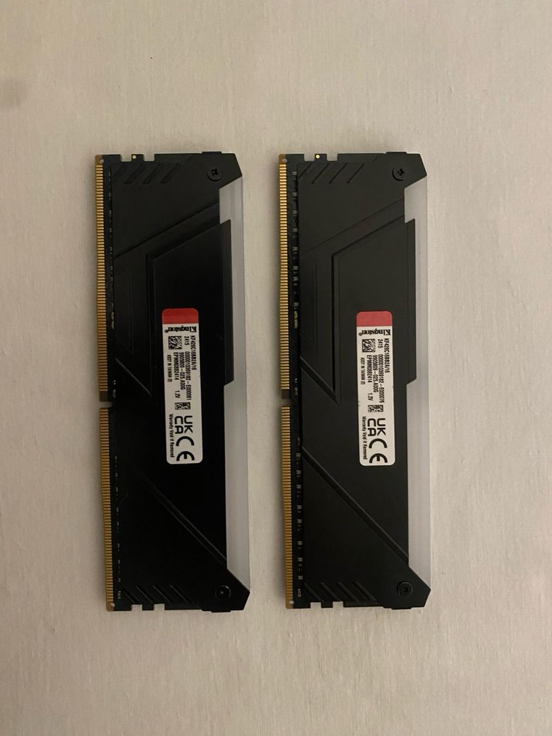 2x Kingston DDR4 16GB RAM NUEVO afbeelding 4