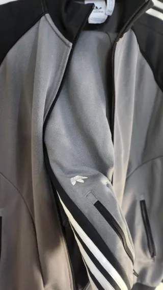 Chándal Adidas Negro y Gris