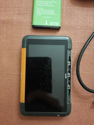 Telefonini come pezzi di ricambio