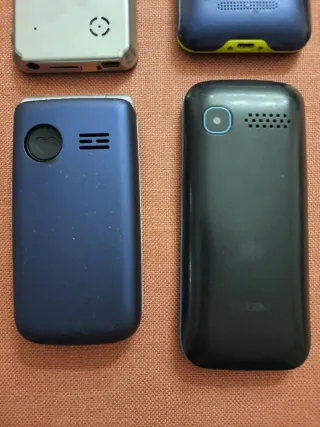 Telefonini come pezzi di ricambio