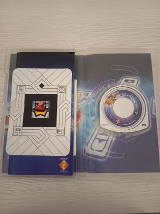 Invizimals PSP + Cámara Go!Cam + Carta AR