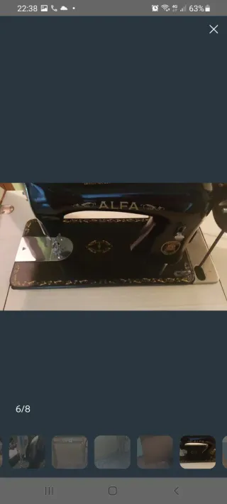 Máquina de coser Alfa antigua