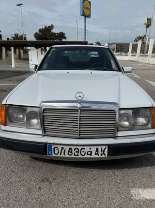Mercedes-Benz w124 1989