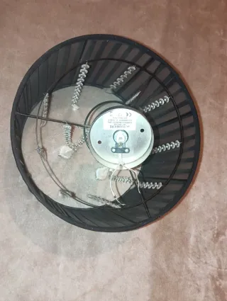 Lámpara de techo negra