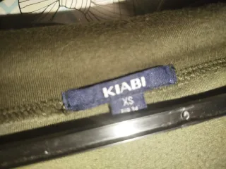 Felpa verde in pelle di pesca