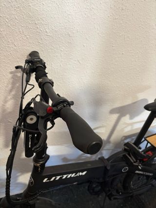 Bicicleta Eléctrica Littium Plegable Negra
