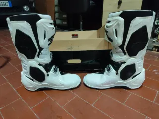 Stivali Alpinestars tech 10 con suole nuove