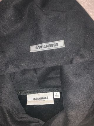 Sudadera Essentials Fear of God Negra