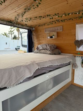 Peugeot Boxer Camperizada – Muy pocos km