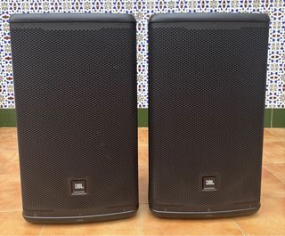 2 Altavoces JBL EON 712