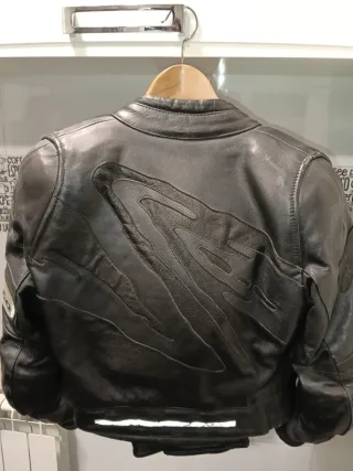 Traje de moto negro: Chaqueta y Pantalón de mujer