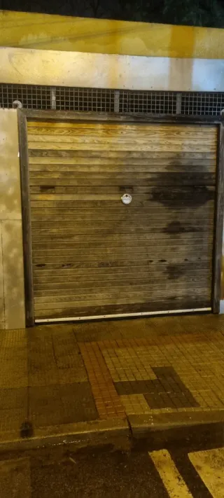 Puerta de garaje/parking