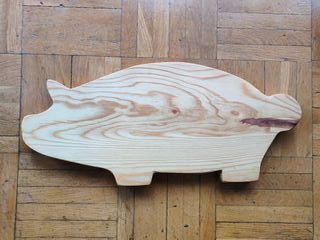 Taglieri in legno di pino artigianali