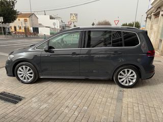 Volkswagen Touran 2016