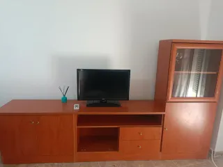 Mueble TV con Vitrina