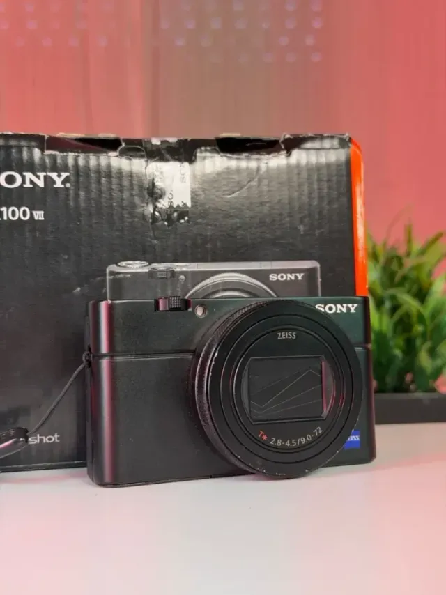 Sony RX100 VII Cámara Digital