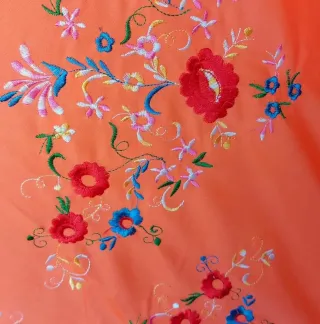 Mantoncillo Flamenco Bordado Naranja