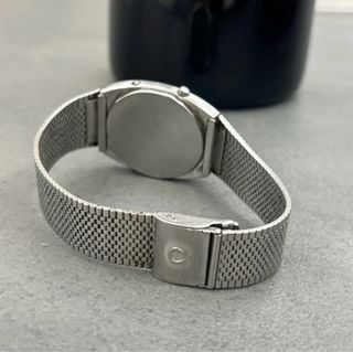 Omega digitale rotto