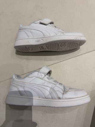Zapatillas Puma Blancas talla 34