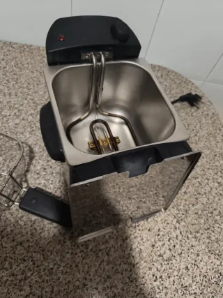 Freidora Eléctrica Acero Inoxidable