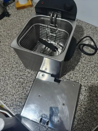 Freidora Eléctrica Acero Inoxidable