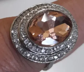 Tres anillos de acero y chapados