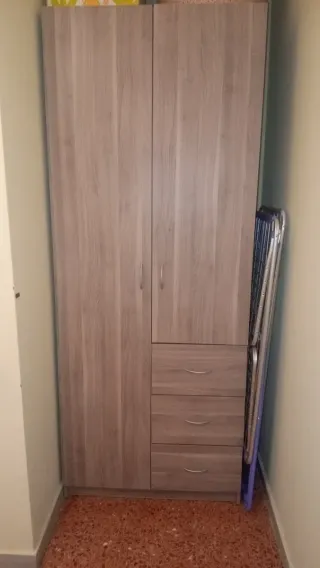 Armario IKEA madera beige/marrón