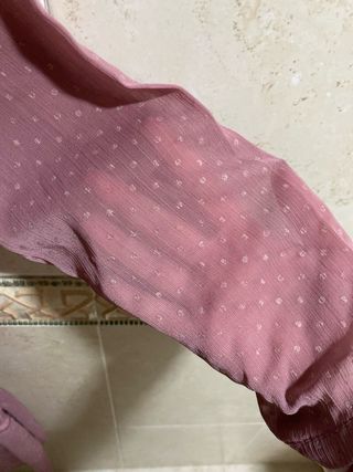 Vestido rosa con volantes