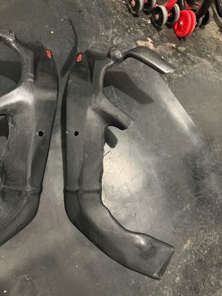 Chasis S1000RR y cubre tapas carbono chasis