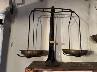 Básculas y planchas antiguas