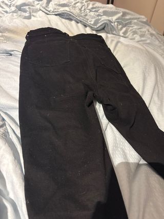 Vaqueros negros Shein rotos