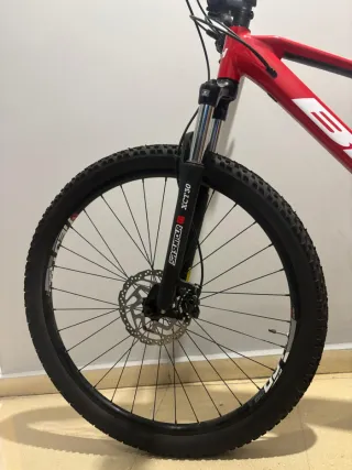 Bicicleta Montaña BH 29 Talla XS Roja