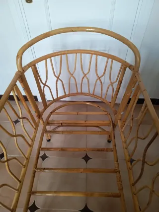 Precioso Moisés ,cuna de mimbre.Perfecto estado.