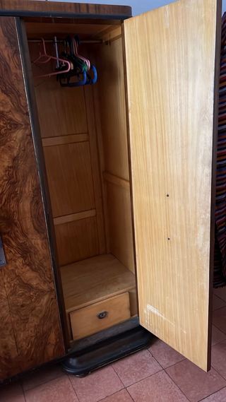 Armario grande madera con espejo. ENTREGA PERSONA