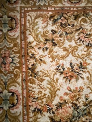 Alfombra de lana 100% floral beige y rosa