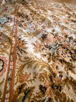 Alfombra de lana 100% floral beige y rosa