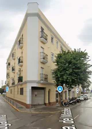 Se Alquila plaza de Garaje para Moto