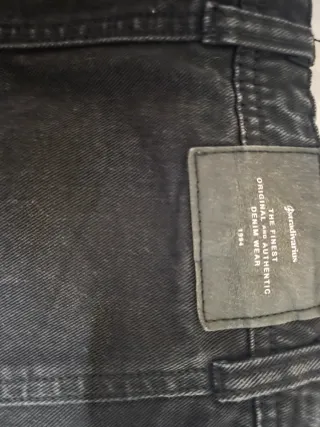 Falda vaquera botones Bershka negra