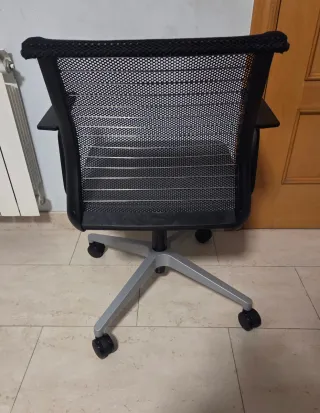 Silla de Oficina Steelcase Negra y Gris