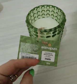 Candela in vetro verde puntinato