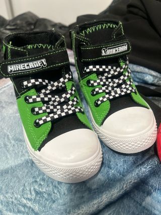 Zapatillas Minecraft niño talla 25