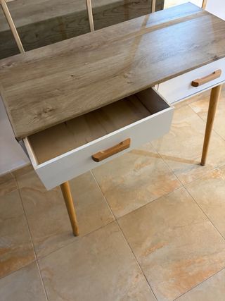 Consola blanca y madera con 2 cajones