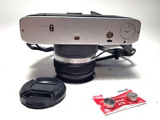 Olympus OM10 con ZUIKO AUTO-S 50mm f/1.8